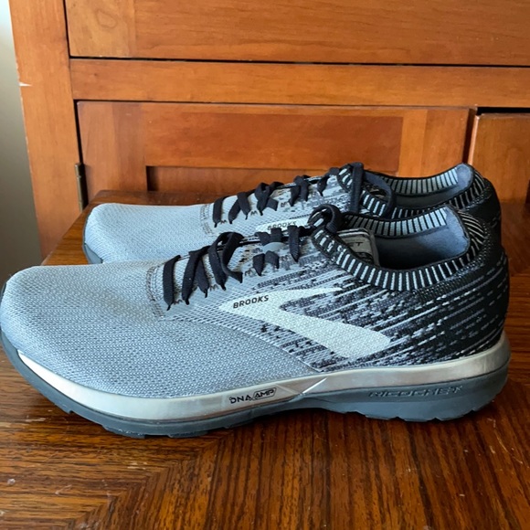Brooks Other - Brooks Men’s Ricochet Running Shoes Size 9